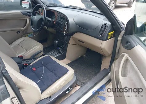 1996 Saab 900 Se z USA, uszkodzony, nr VIN YS3DF78V3T7001155